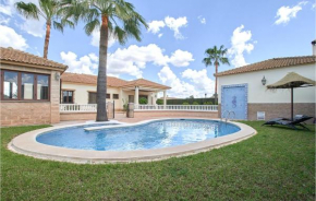 Awesome home in La Carlota with Outdoor swimming pool, WiFi and 4 Bedrooms, La Carlota